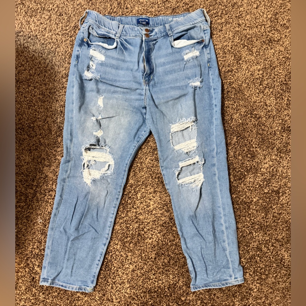 Distressed Light Blue Jeans